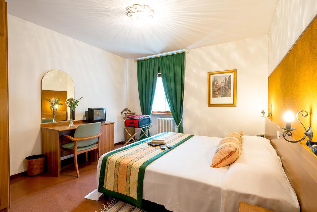 Albergo Altavilla 티라노 객실 사진