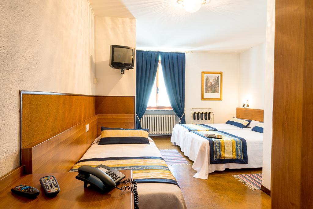 Albergo Altavilla 티라노 객실 사진