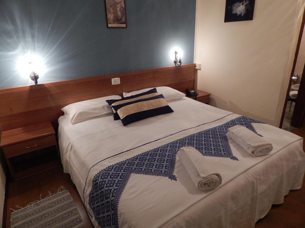 Albergo Altavilla 티라노 외부 사진